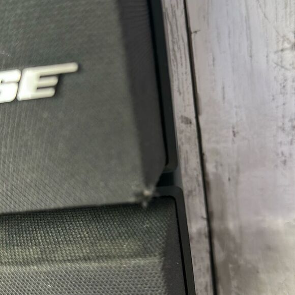 Bose Acoustimass Cube System Speakers set of 2 WORKS TESTED - Picture 3 of 9